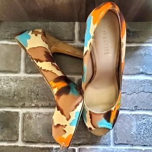 Westies Peak-a-boo Pump size USA 9 Multi Color (TanBase with orange,blue,brown)